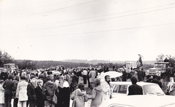 Разгон «Бульдозерной выставки». Москва, 15 сентября 1974. Из архива Михаила Абросимова. Courtesy галерея «Беляево»